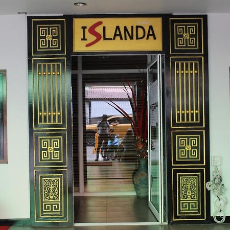 Islanda Hotel Patong Extérieur photo